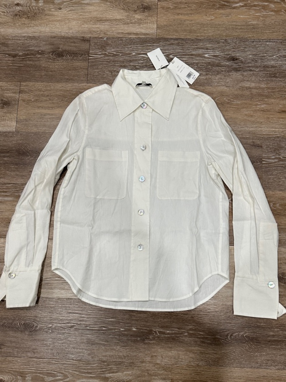 NWT Vince Off-White Casual Button-Down Shirt with Chest Pockets